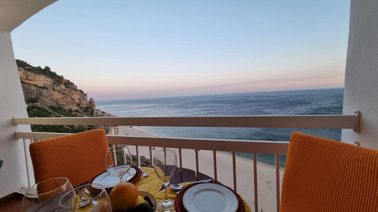 Sesimbra Sun&Sea - Beachfront Apartment! Exterior photo